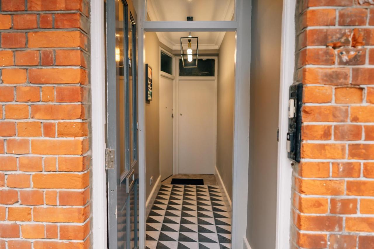 Sanctuary-By-Sea Apartman Worthing Kültér fotó